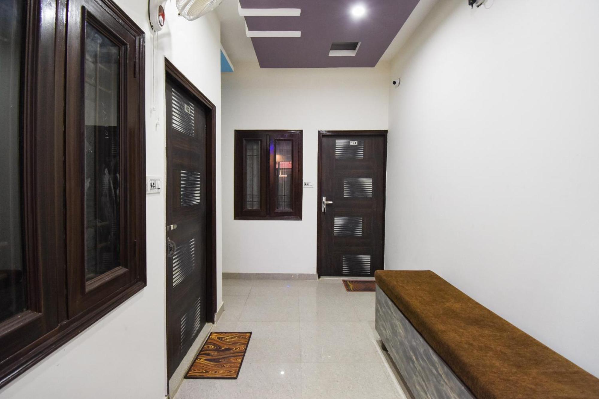 OYO 72080 Hotel Chandigarh inn Buitenkant foto
